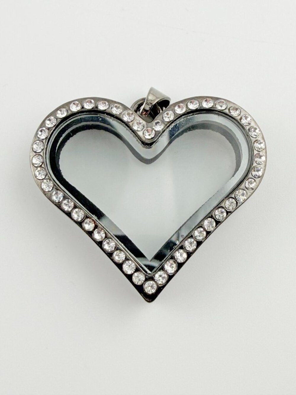 Crystal Heart Memory Floating Locket Lobster Clasp Necklace - Gunmetal-toned - Picture 4 of 8